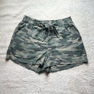 NWOT {Lucky Brand} Linen Camo Shorts